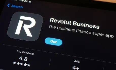 Revolut wprowadza możliwość akceptacji kart American Express